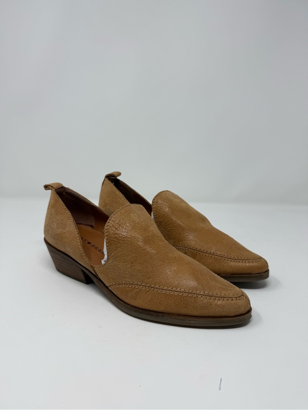 Lucky Brand Women's Tan Slip-On Loafers